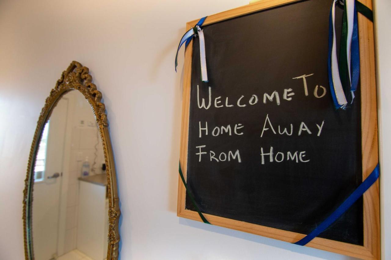 Coorong Island Retreat - Farm Stay At Pet Friendly Property Meningie Eksteriør billede